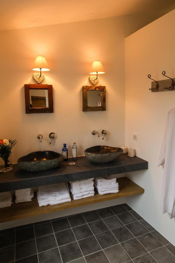 La Maison D'Aime Saint-Quentin-la-Poterie Ngoại thất bức ảnh