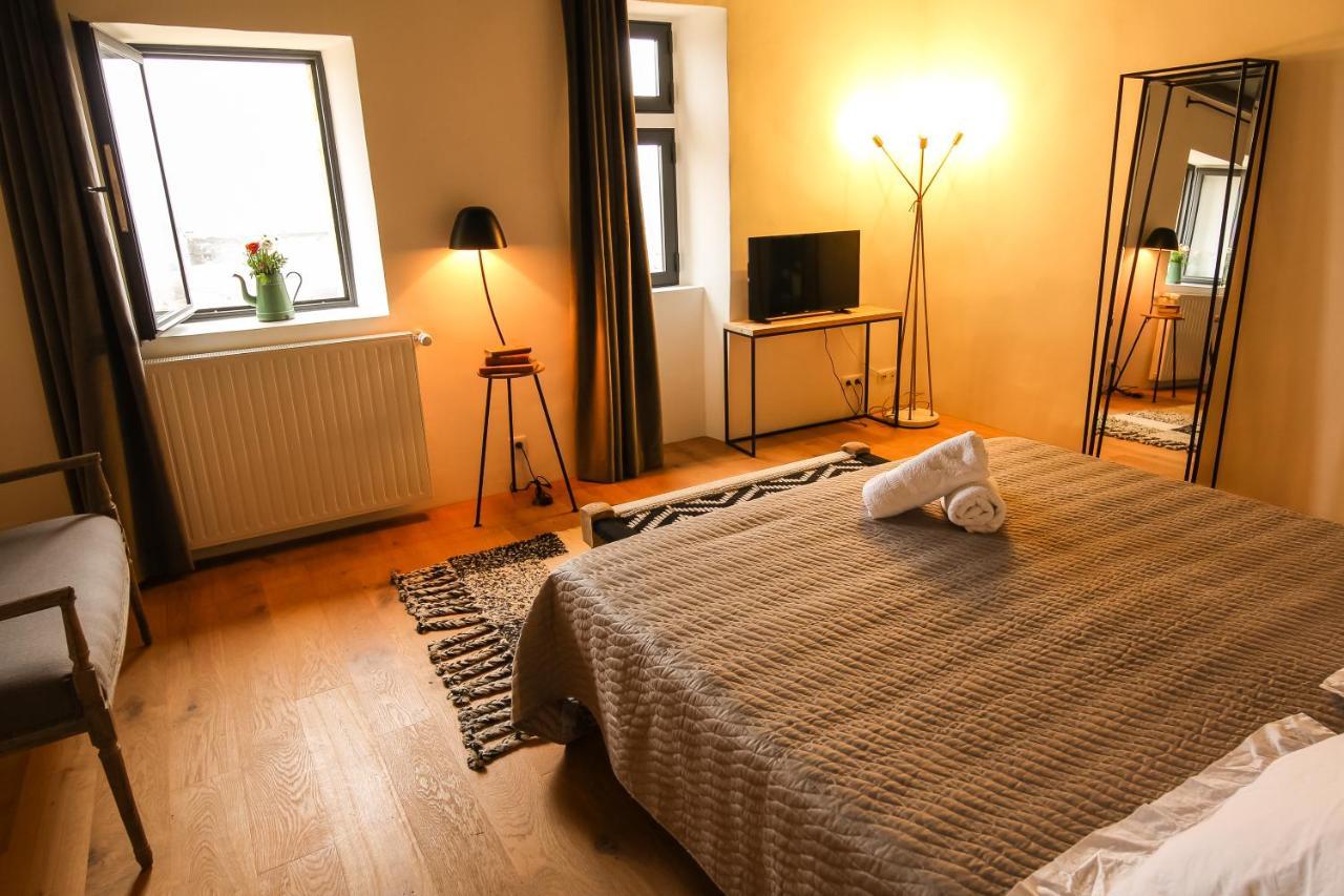 La Maison D'Aime Saint-Quentin-la-Poterie Ngoại thất bức ảnh